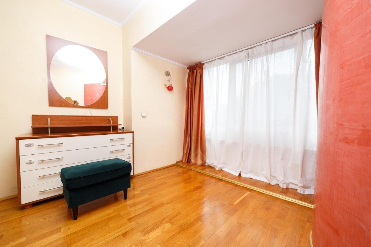 Color Apartments Unirii 14 Blv Bucureşti Eksteriør bilde